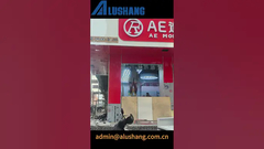 この2つの色の融合は 理髪店が求める スタイリッシュで快適な体験に合致します