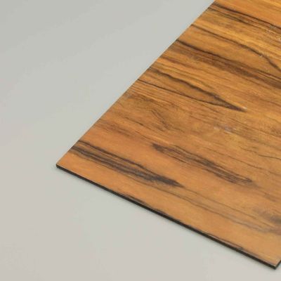 A2 FR 木製アルミニウム複合パネル - 耐久性と美観を備えた建物のファサード