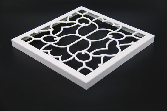 白  耐腐食性および帯電防止屋外壁   アルミニウムベニヤ  パネルボード 金属パネル使用