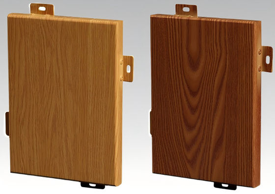 木材の穀物型従来のパネル アルミニウム 外壁壁カバー フルーア炭素 コーティング 耐久性 耐湿性 平面