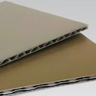 ダイナミックで現代的な建物のスキンを創りたい建築家やデザイナーのための 3D壁アルミニウム複合板